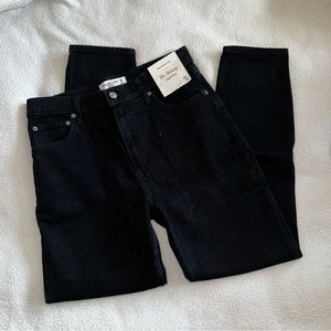 Abercrombie Skinny High Rise Jeans in Black